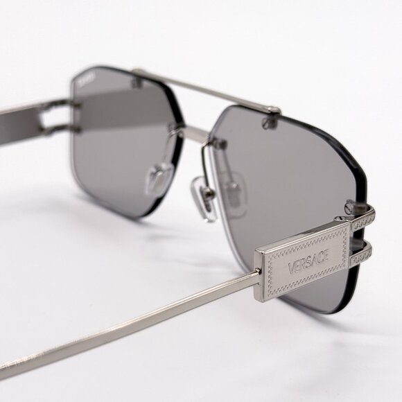 NEW VERSACE VE2275 1000/8V SUNGLASSES VE2275 10008V SILVER MOD 2275 1000/8V - Picture 7 of 10